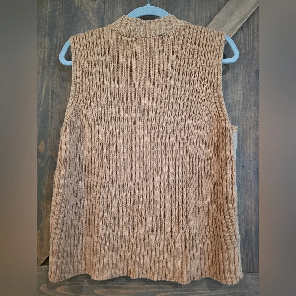 Vintage Sarah Bentley Suede/ Cable Knit Vest Size Medium - Picture 2 of 4